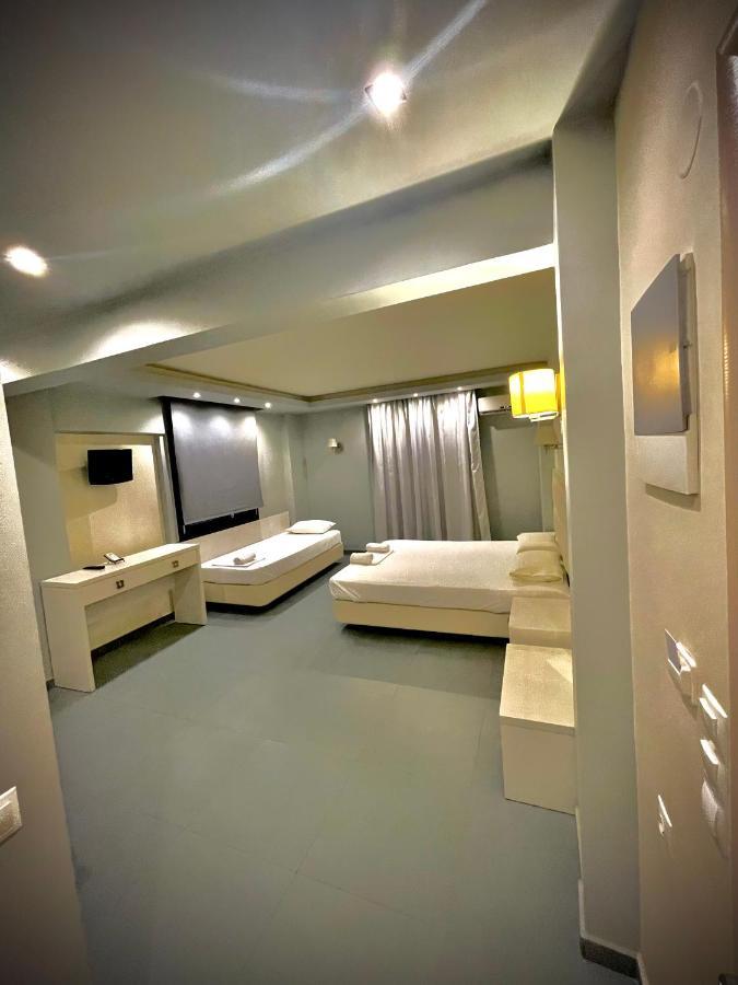 Blue Sea Boutique Apartments Olympiakí Aktí Dış mekan fotoğraf